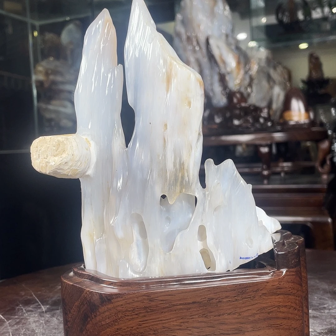 硅化玉未镶嵌珠宝奇石