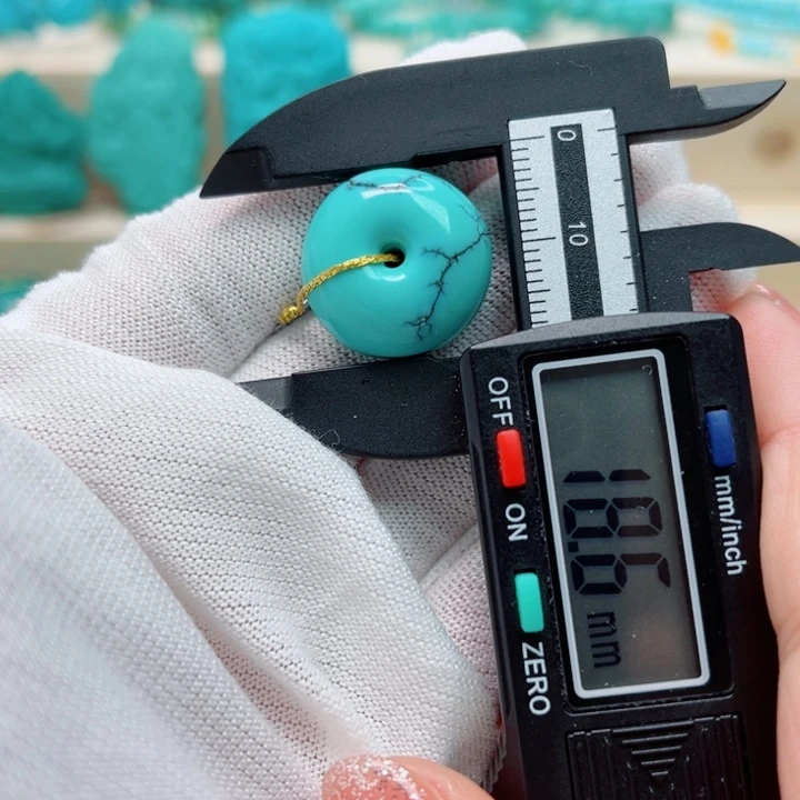 绿松石珠宝未镶嵌