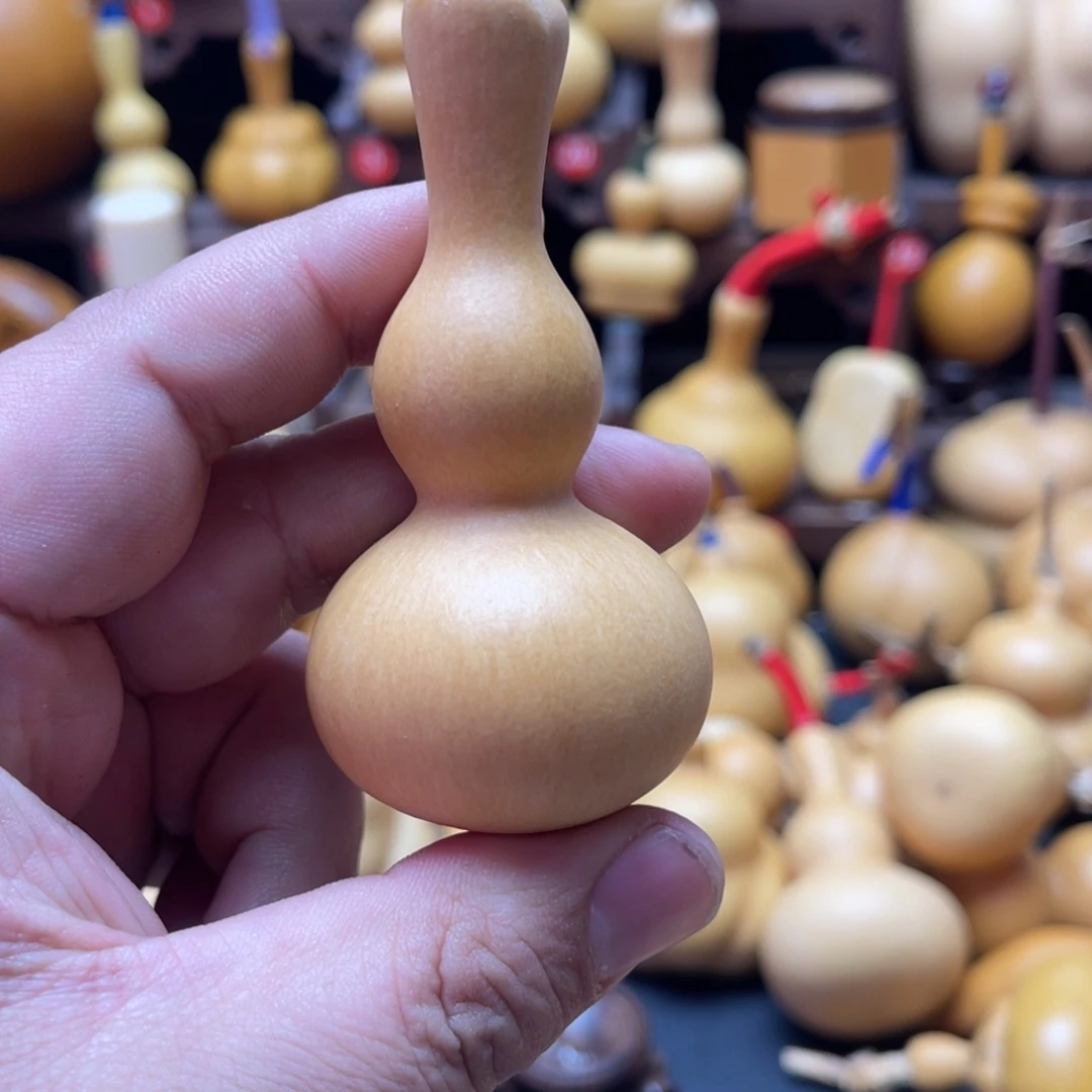 礼*玺你不在线不带手机啊哈是嘛