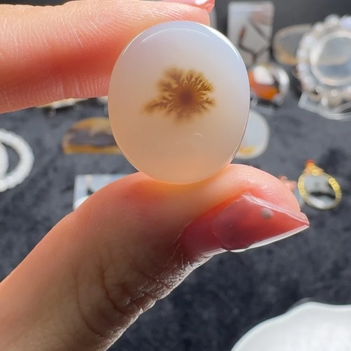 玛瑙/玉髓未镶嵌摆件