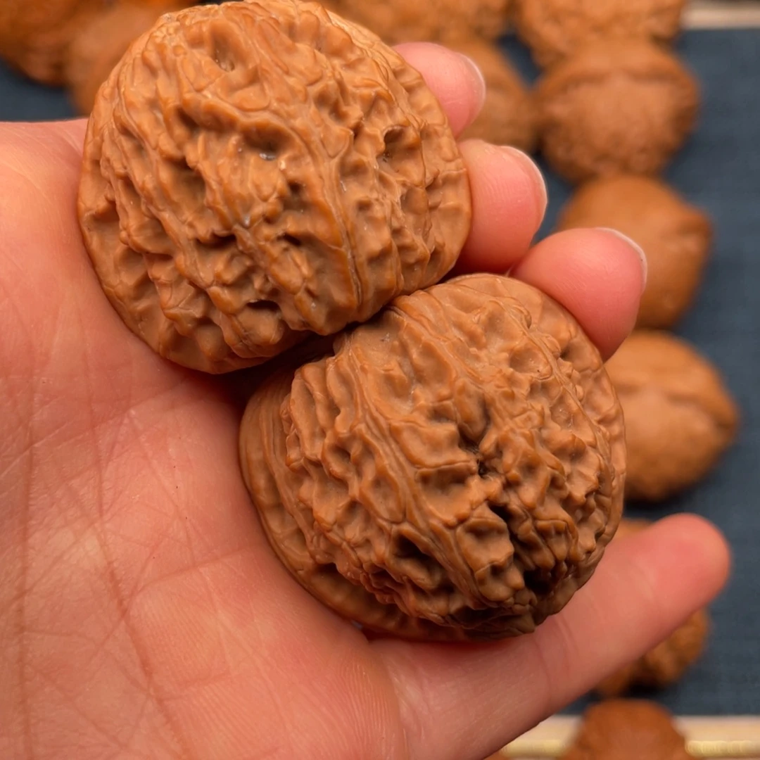 把件文玩核桃37全品三角白