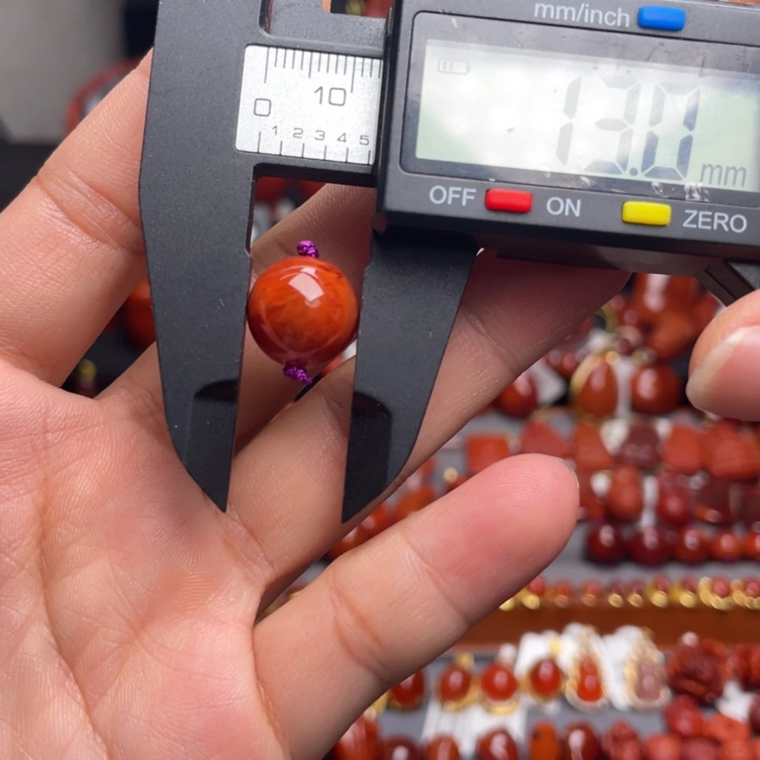 【闪购商品】未镶嵌火焰纹圆珠13m南红玛瑙