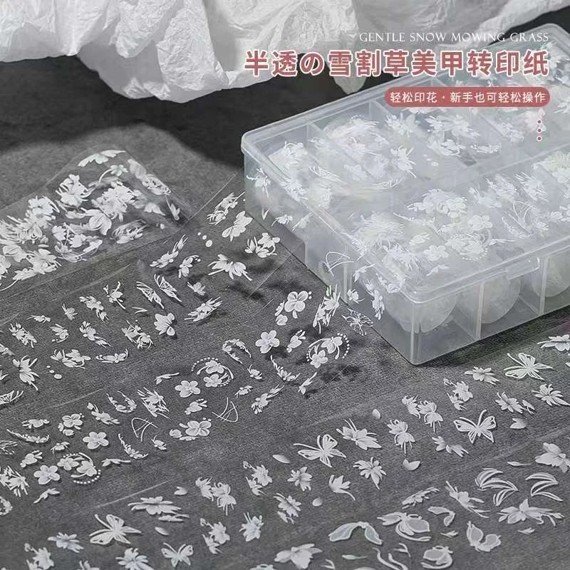 美甲半透色雪割草转印贴纸2024新款国风新中式蝴蝶指甲装饰品
