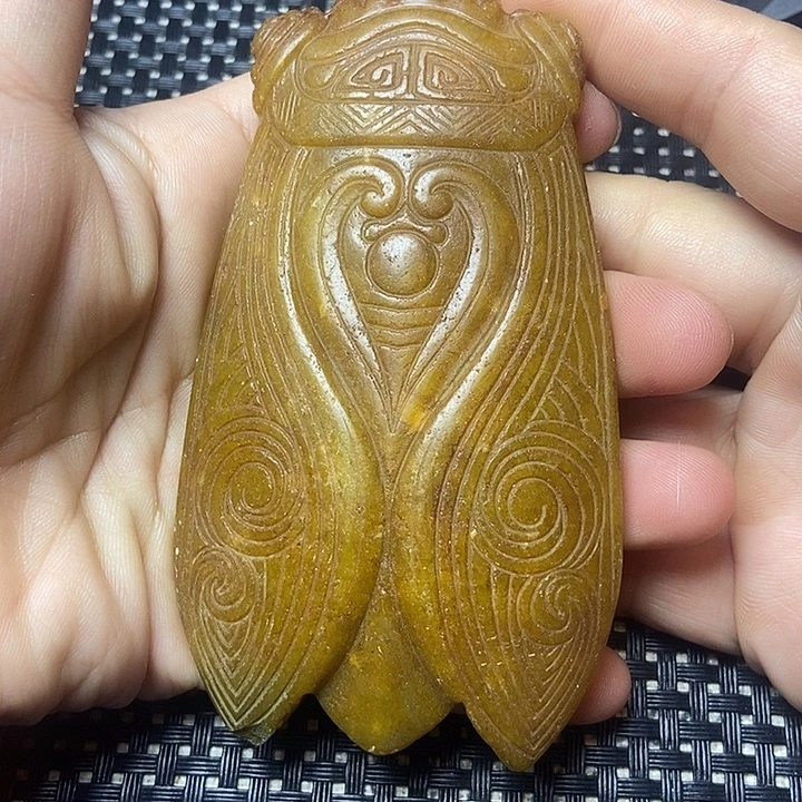 和田玉（糖玉）未镶嵌挂件