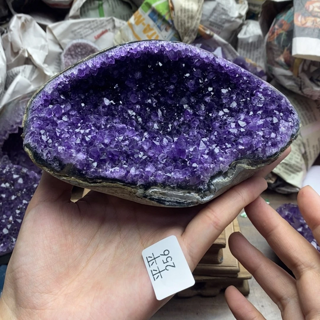 紫晶大型摆件（非配饰）未镶嵌