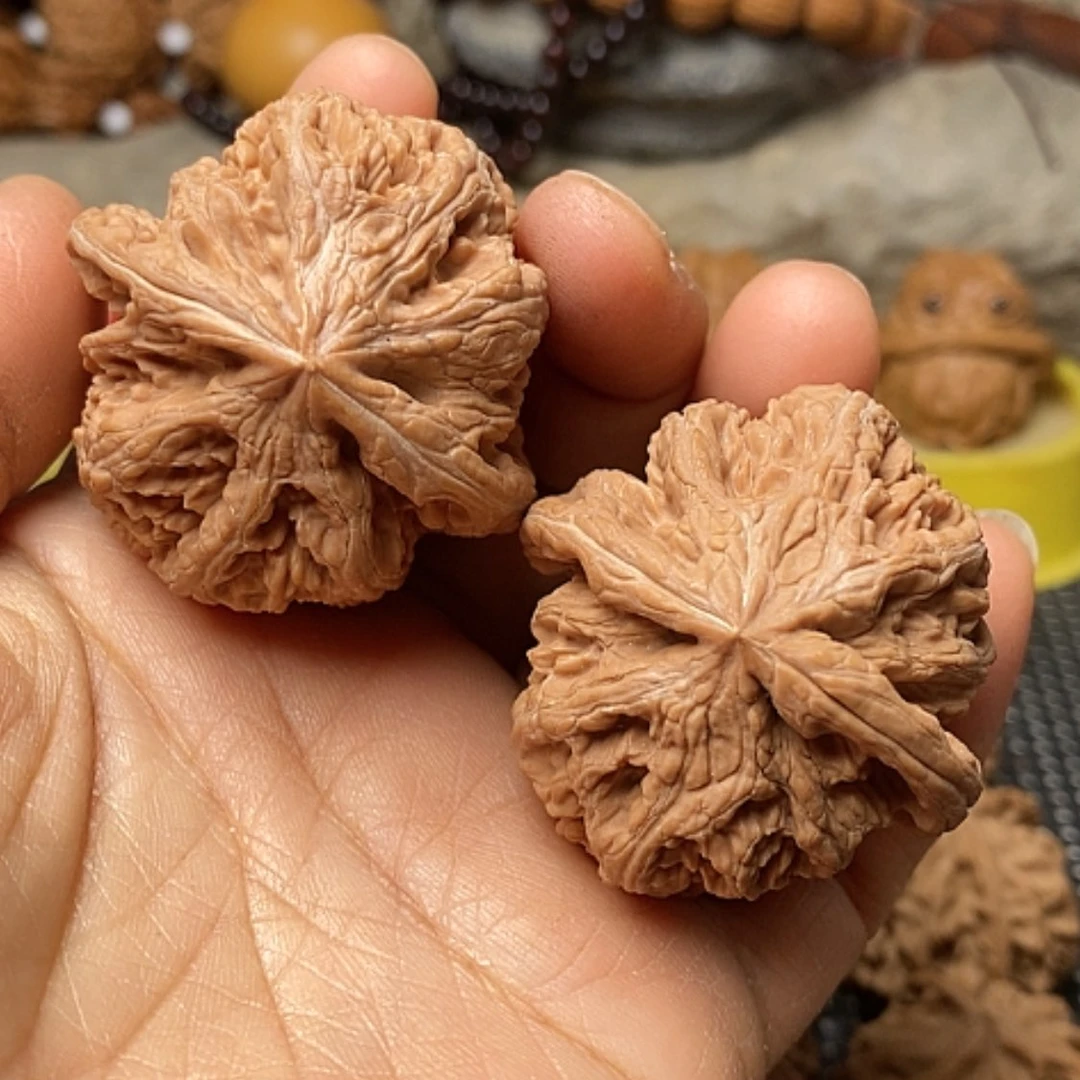 【闪购商品】把件文玩核桃原装大粗筋42