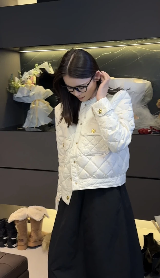 RISING&CLOUDS小法【绿妍】保暖舒适冬季必备百搭羽绒服120282GT