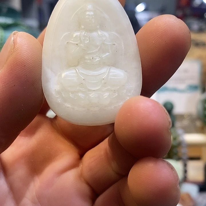云***艺和田玉（糖玉）未镶嵌颈饰