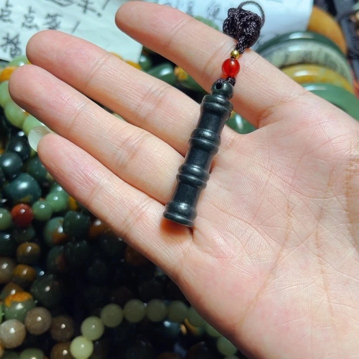 岫岩河磨玉（透闪石质玉）手链未镶嵌