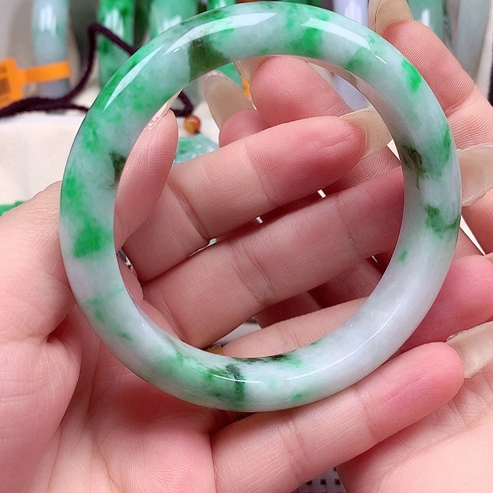 未镶嵌手镯翡翠翡翠手镯