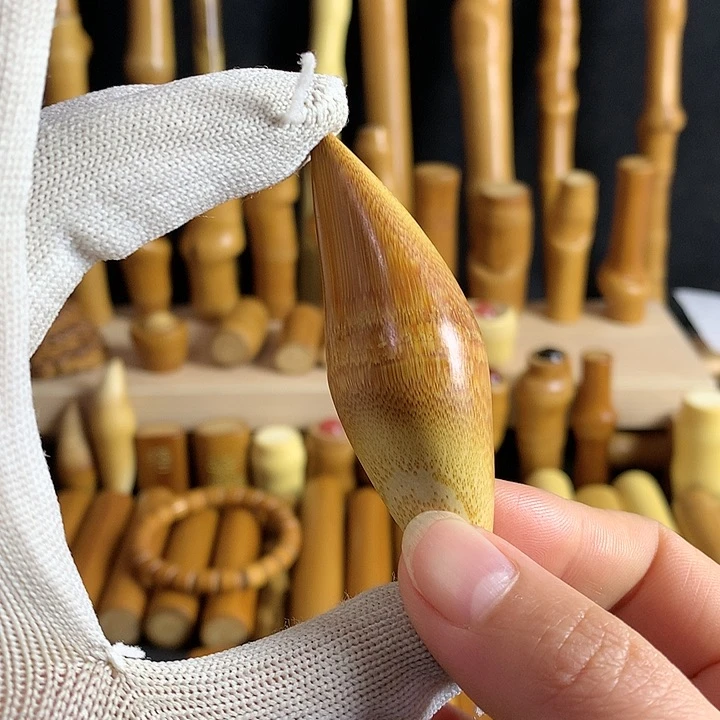 【闪购商品】华***虎实心玉竹红皮牙牙