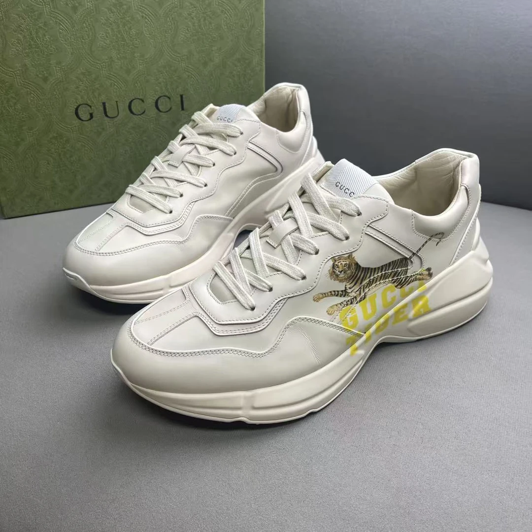 95新 GUCCI/古驰 米白色皮面侧边虎印大logo时尚百搭老爹鞋 43码
