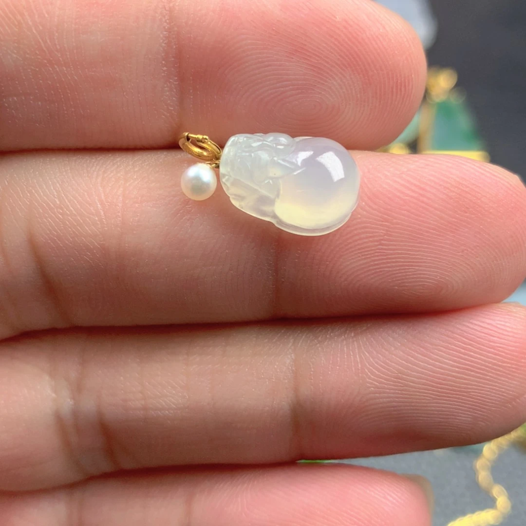 【闪购商品】颈饰18K金镶嵌翡翠翡翠