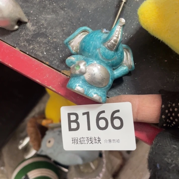 摆件七*侠孤品老货微瑕瓷