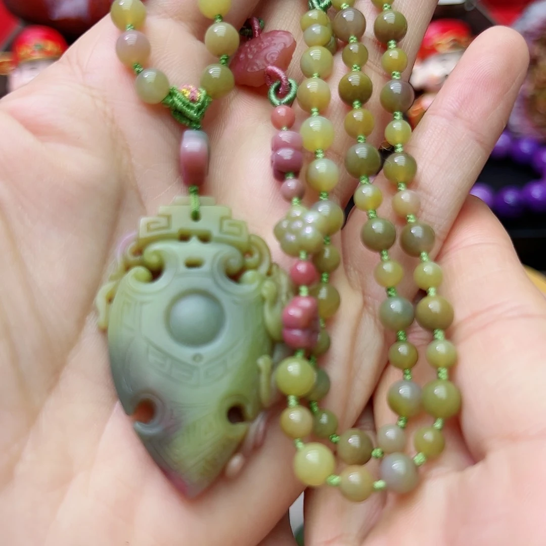 定制石英质玉盐源未镶嵌