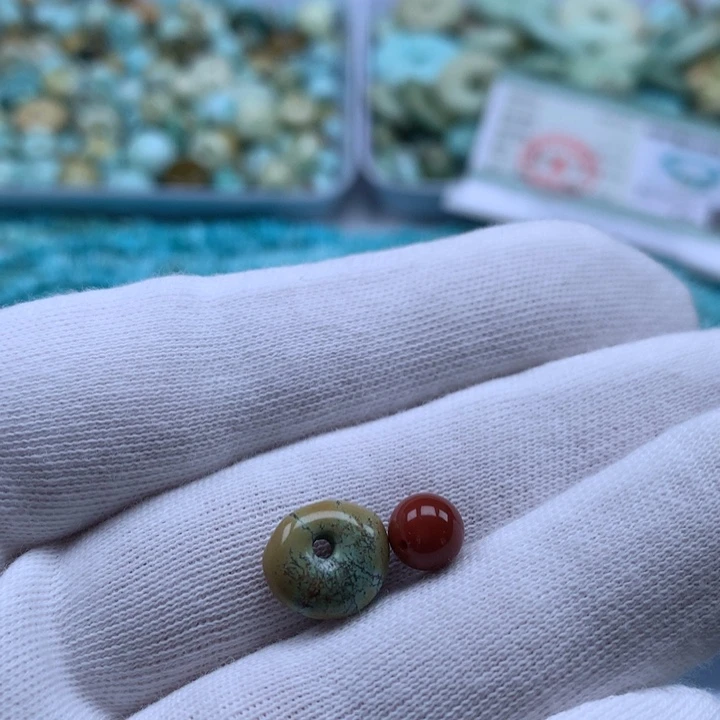 未镶嵌南红玛瑙珠宝奇石