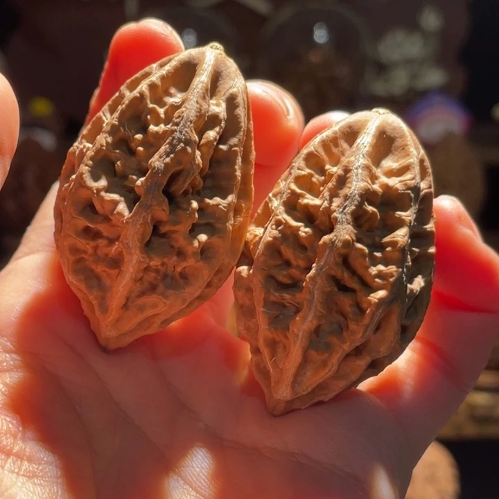 文玩核桃吊坠娇美楸10