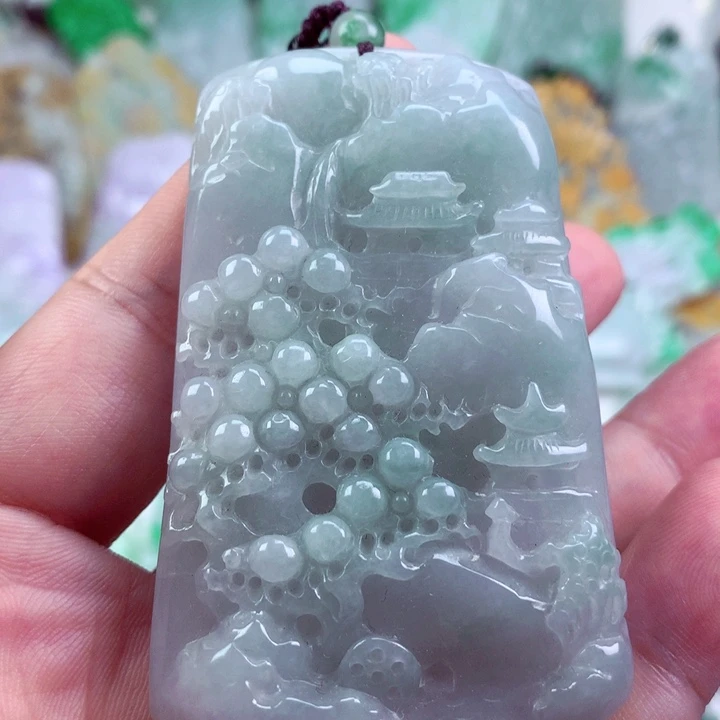 吊坠(不含链)未镶嵌翡翠