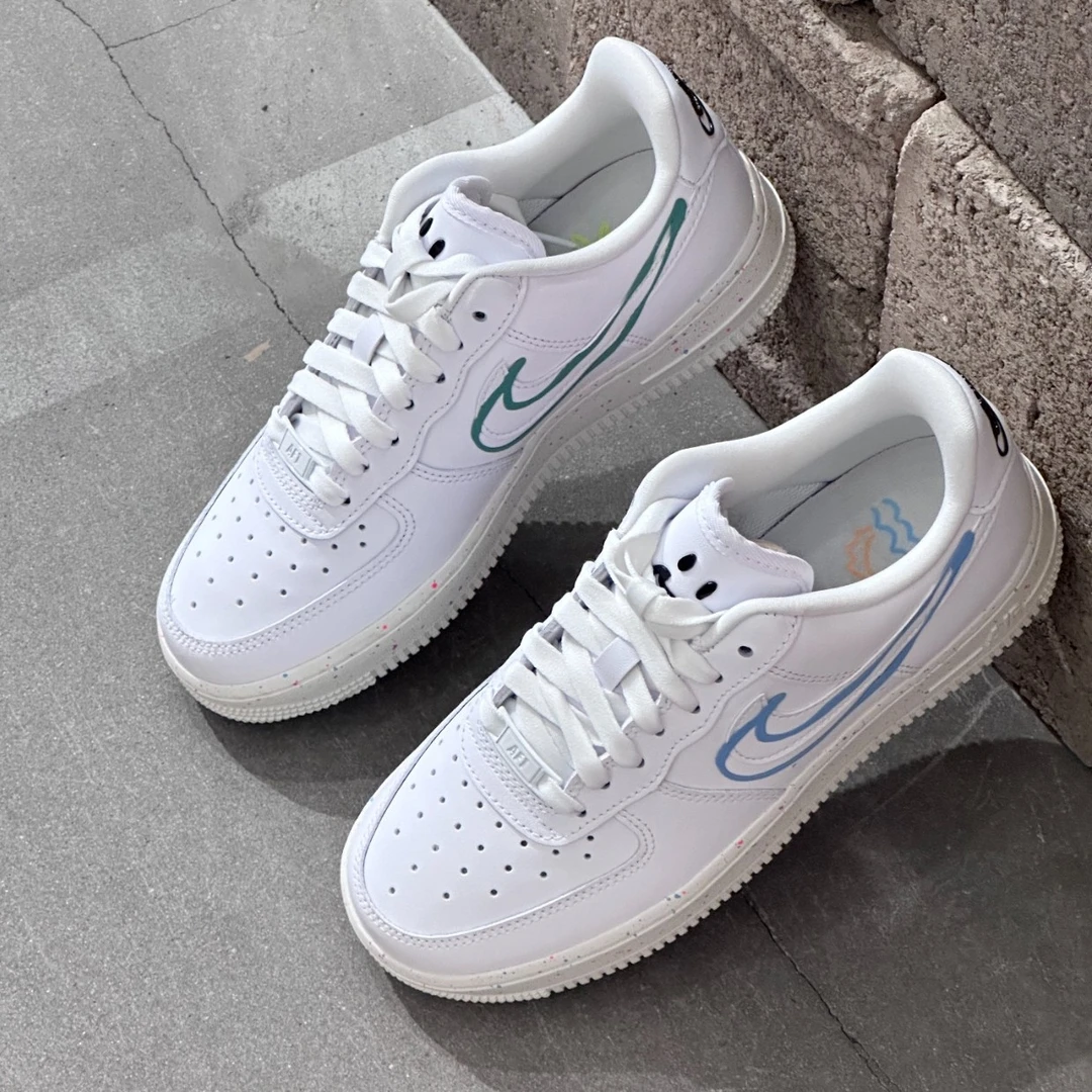 NIKE Air Force1 AF1手绘勾子笑脸空军一号复古板鞋 HF5721-111