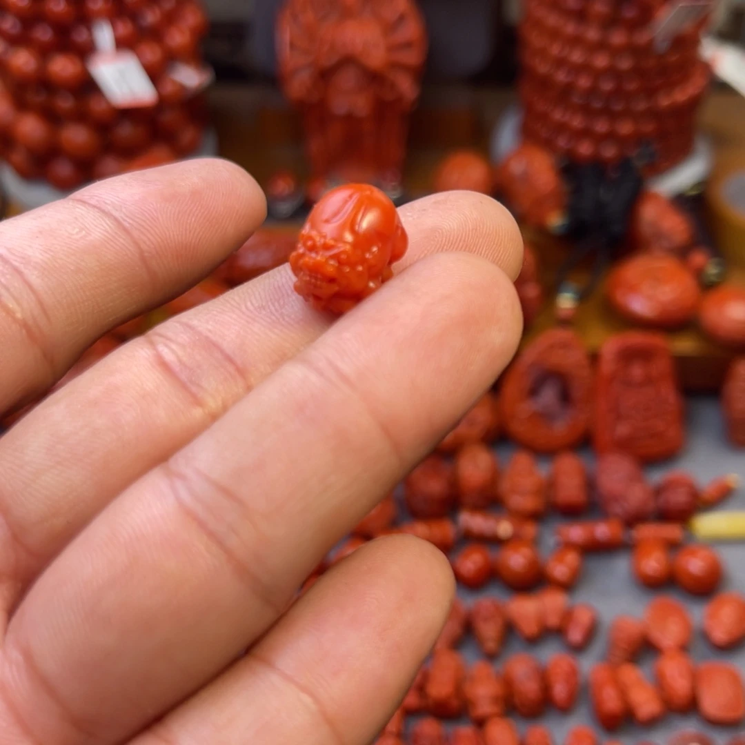 轻***）南红玛瑙未镶嵌保山精工貔貅