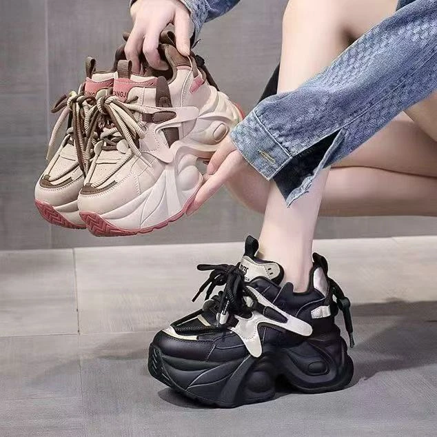 8CM老爹鞋女超轻2025秋冬新款百搭休闲鞋子厚底小个子内增高女鞋