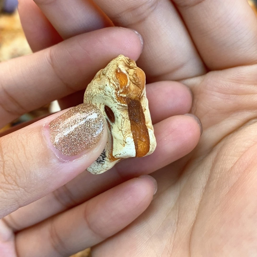 定制琥珀未镶嵌蜜蜡