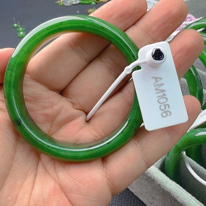 和田玉（碧玉）手镯未镶嵌56