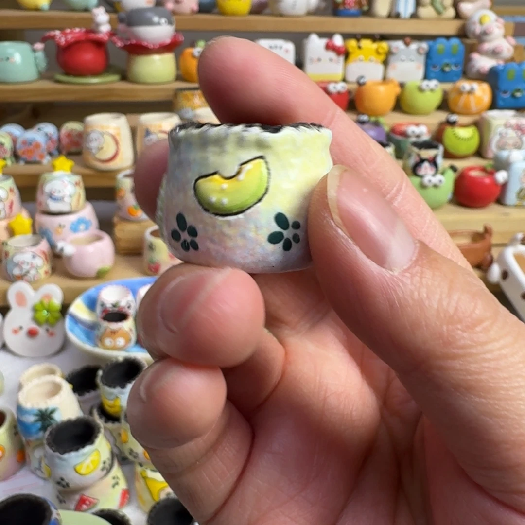 ****车车车花盆一个。