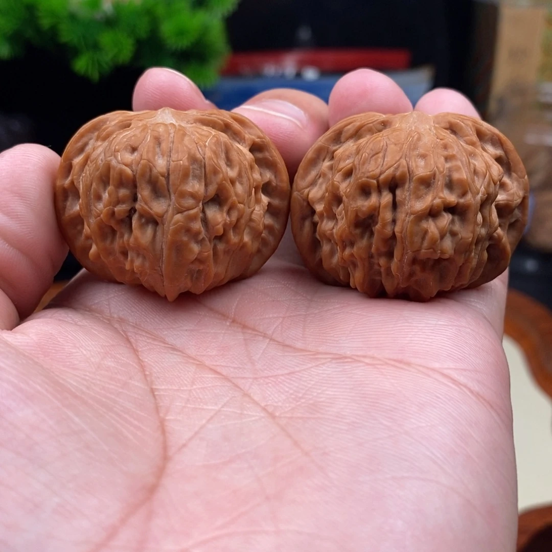 文玩核桃把件房山正磨40