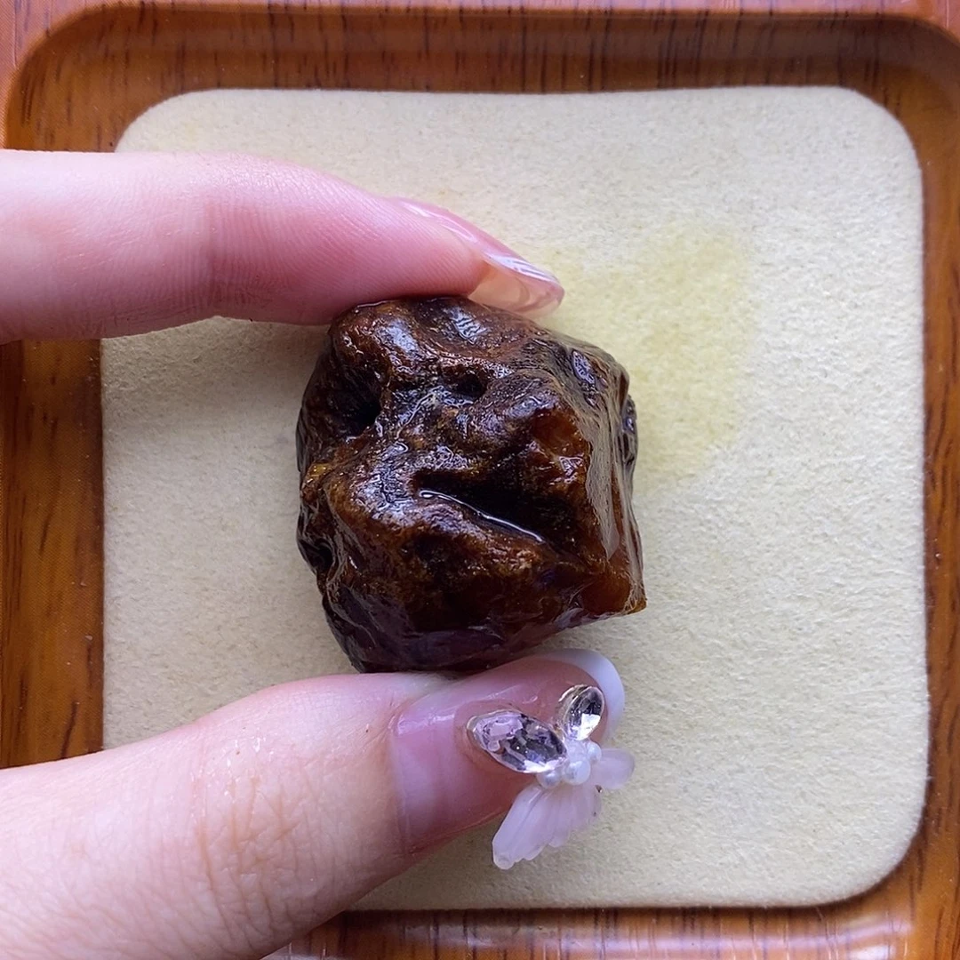 定制琥珀未镶嵌陈