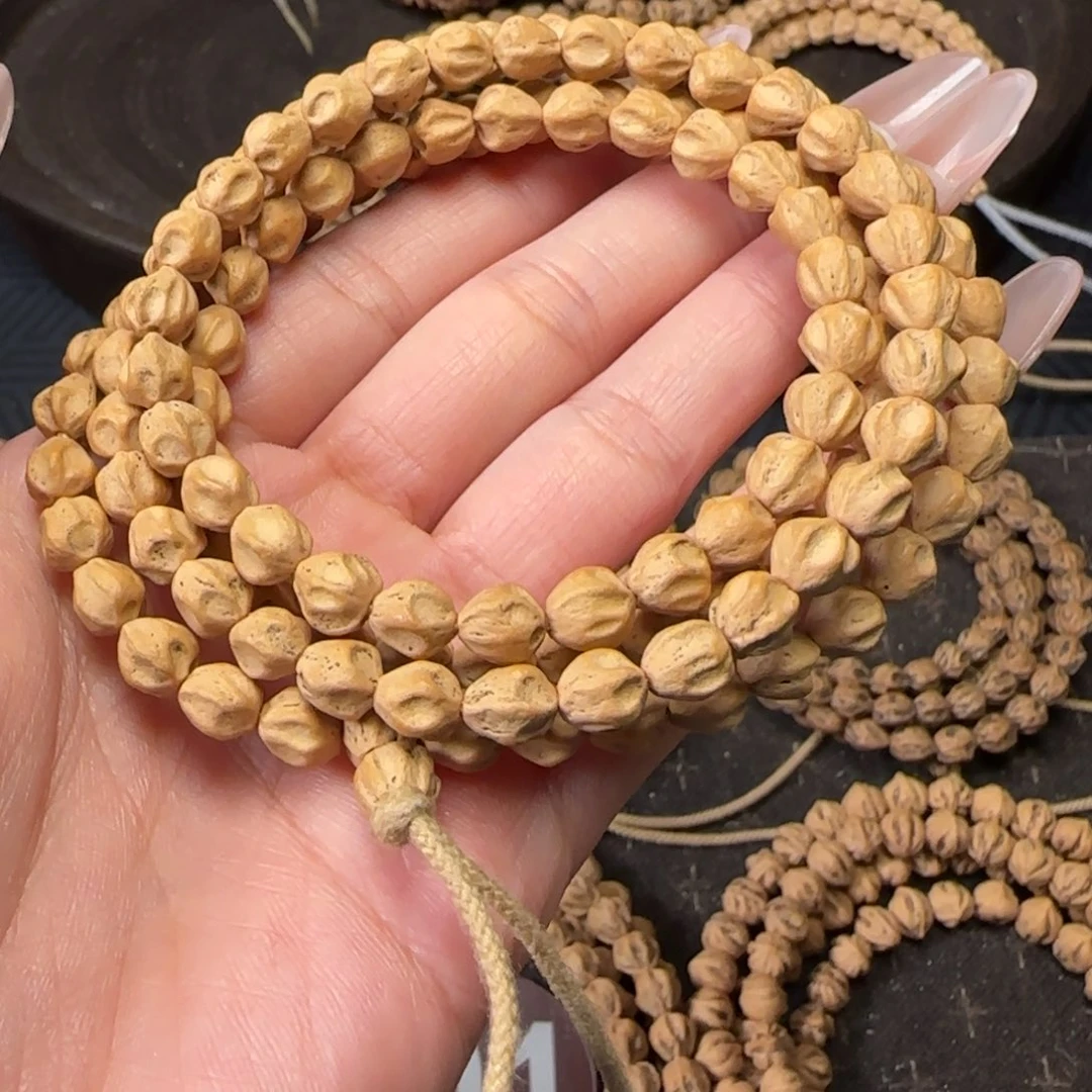 爱***忆吊坠柏香籽/百香籽