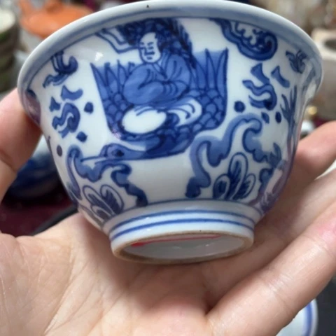 粉彩手把件鼻烟壶