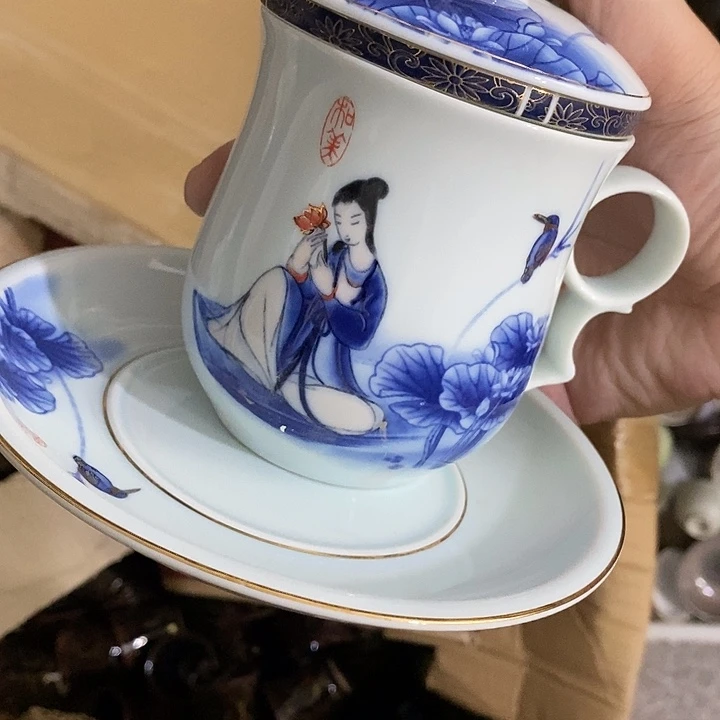 陶瓷艺术品及陶瓷制品