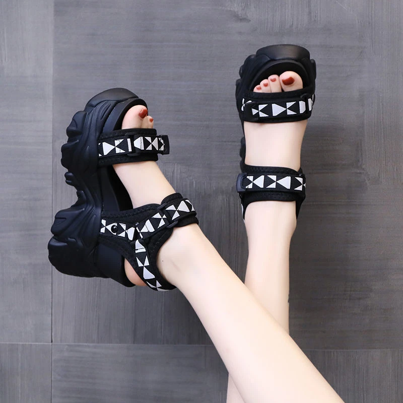 高跟凉鞋女2025新款夏季厚底坡跟显瘦内增高女鞋魔术贴松糕ins潮