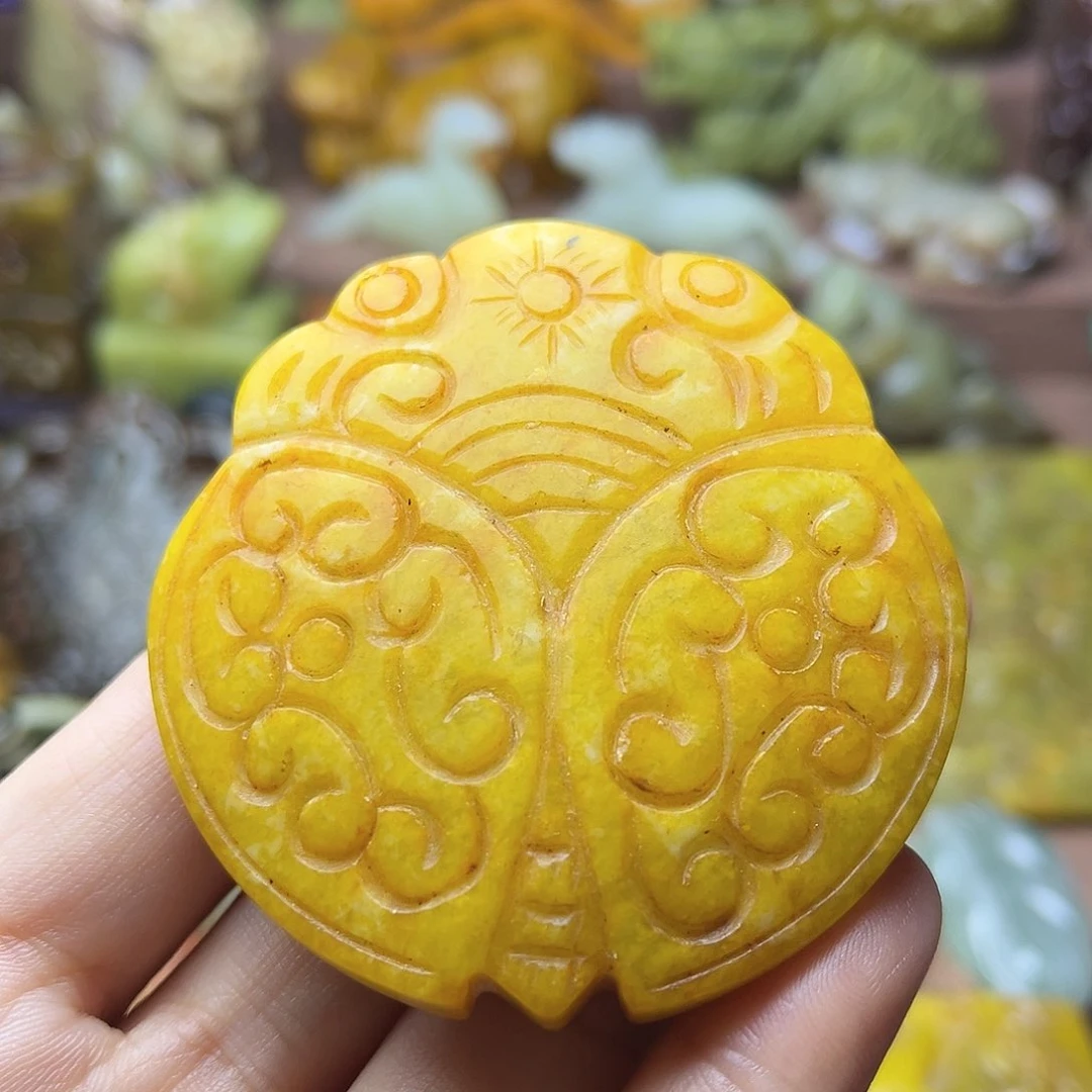 白玉菩提吊坠32。。