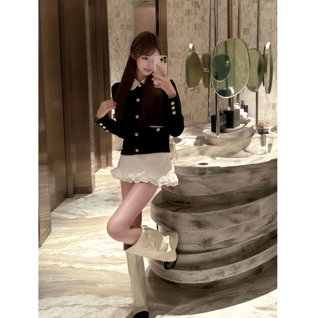 【甜心赴约】2025秋冬新款韩系娃娃领针织开衫外套配显瘦短裙套装女