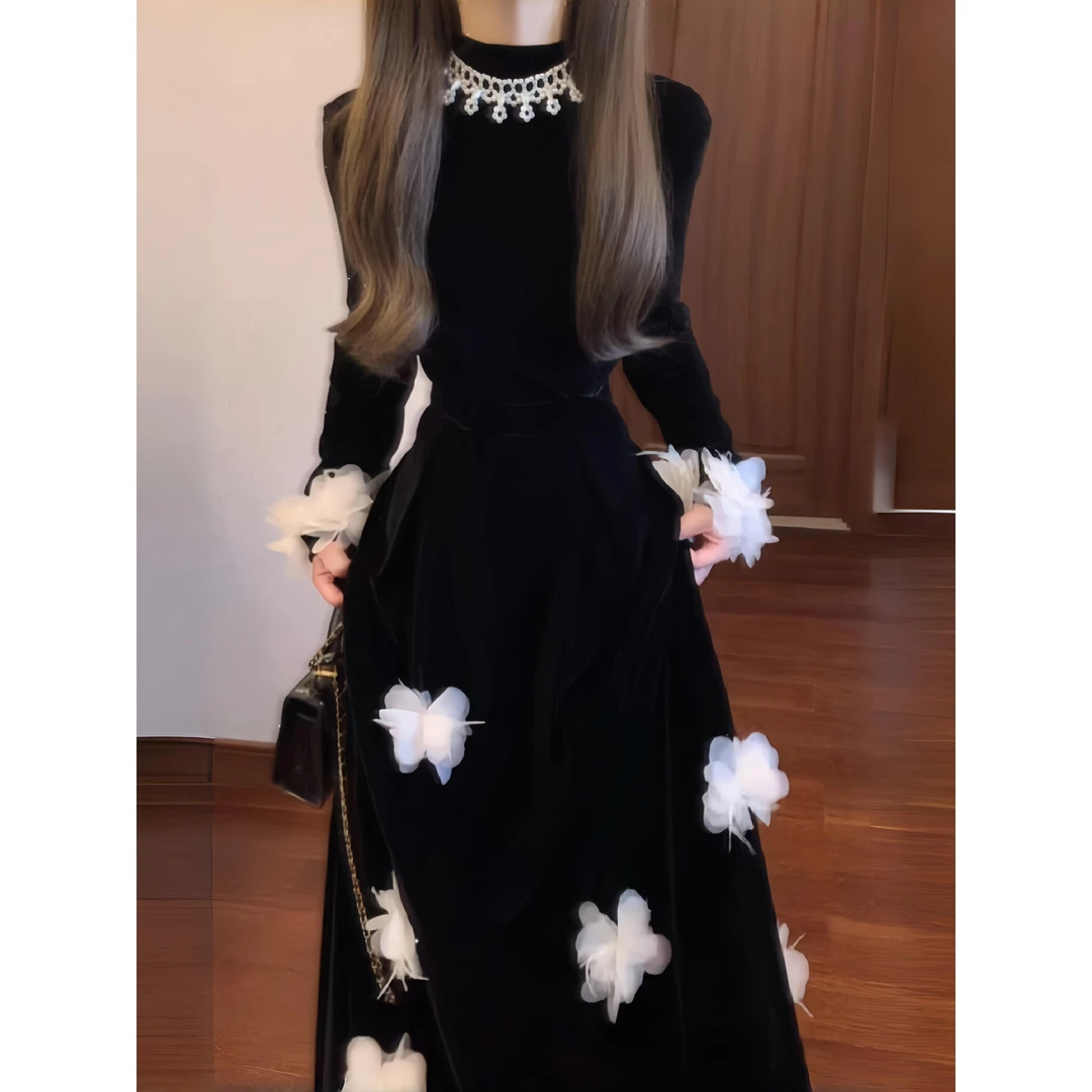 富家千金风黑色丝绒套装裙女秋冬季立体花朵小个子高级感气质长裙
