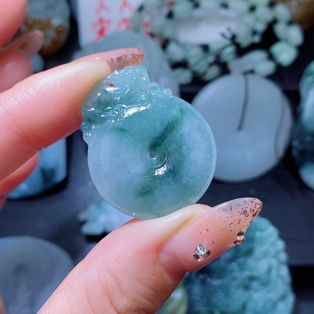 未镶嵌定制翡翠翡翠