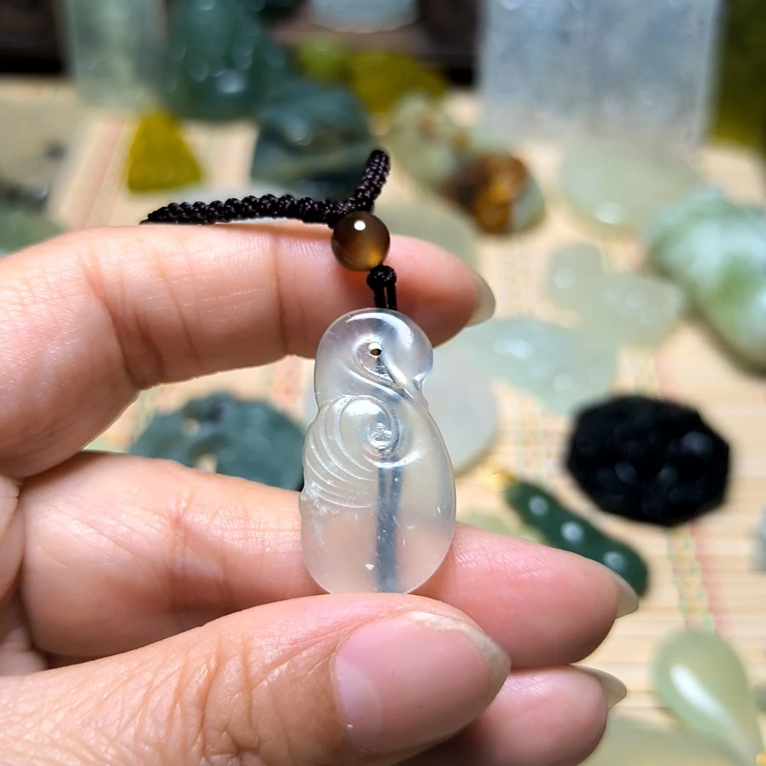 岫玉未镶嵌吊坠(不含链)孤*