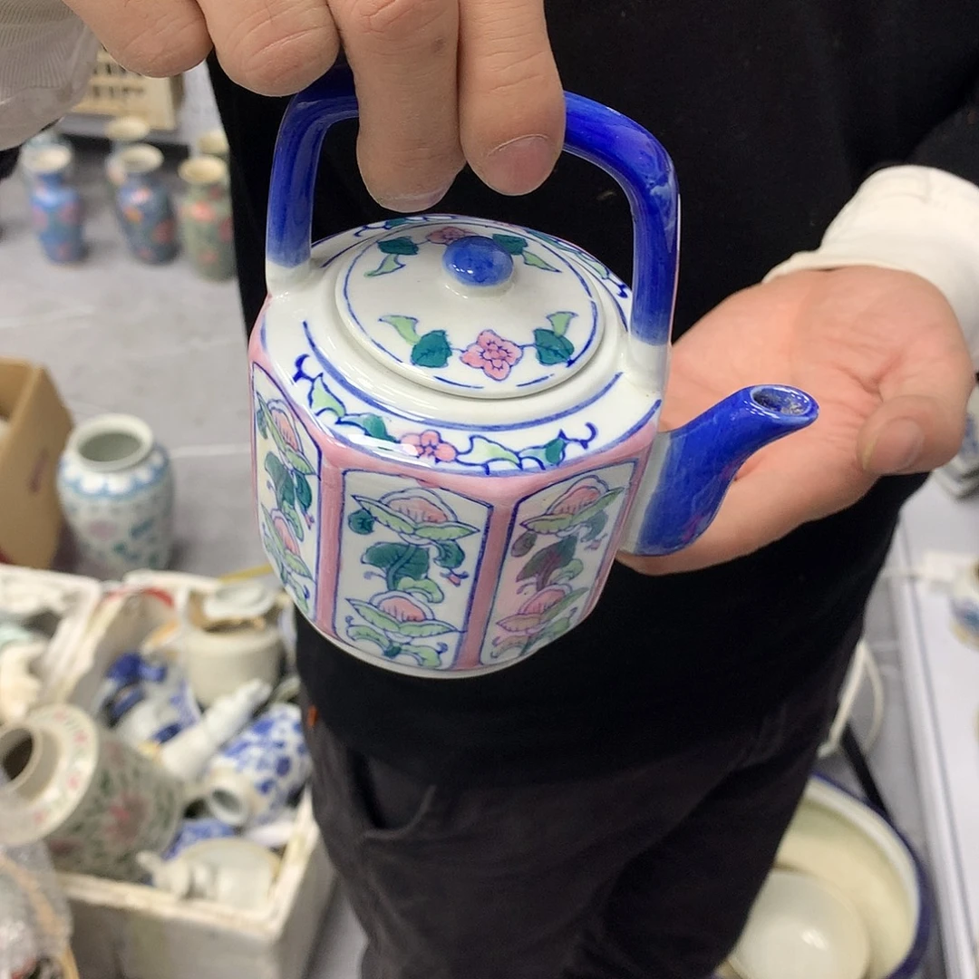 壶3605959595858658889