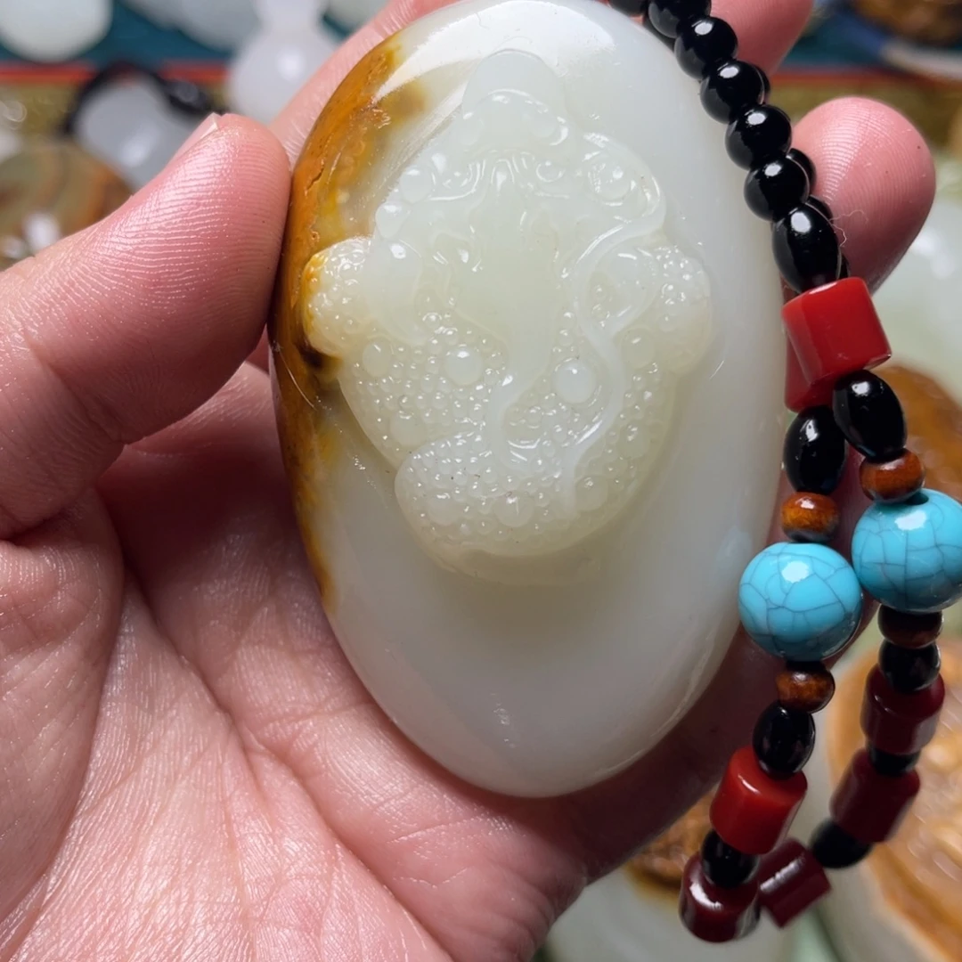 石材天然方解石手把件不退换