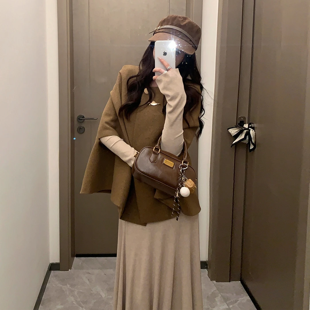 斗篷披肩外套打底连衣裙子女2025新款韩系氛围感早秋穿搭套装长裙