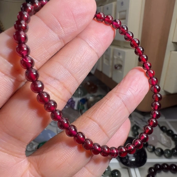 未镶嵌手链石榴石天然石榴石