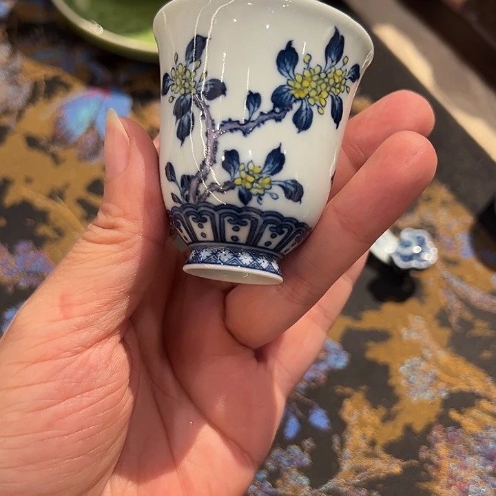L****6钟家窑斗彩桂花孤品
