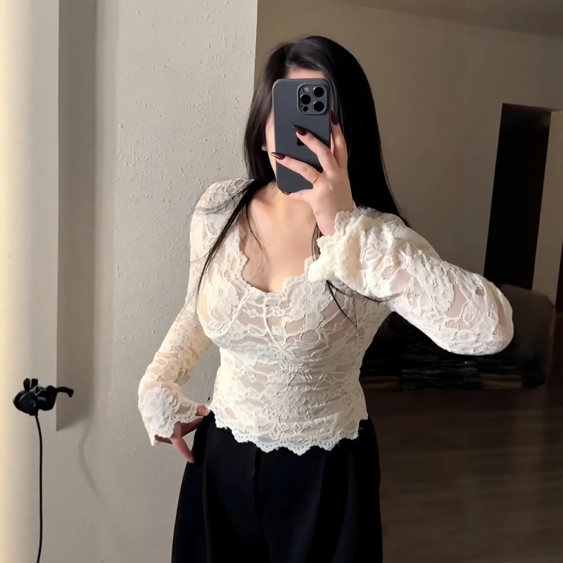 大码纯欲风白色蕾丝内搭v领打底衫秋季短上衣胖mm修身显瘦气质t恤