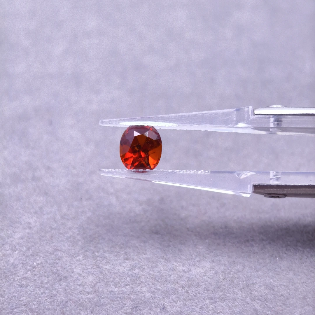 FGvv芬达石-2.32ct（01036037）0323