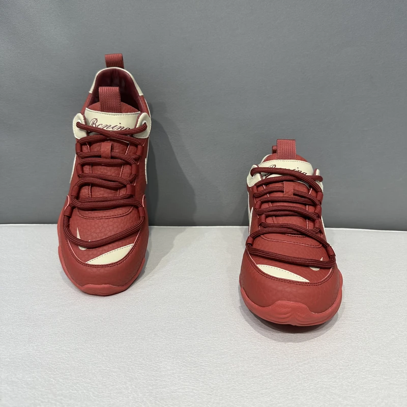 2025新款系带圆头拼接软底防滑运动休闲鞋舒适轻奢时尚百搭男鞋