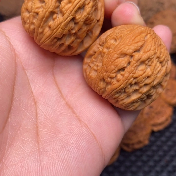 吊坠文玩核桃秦岭野生1111111