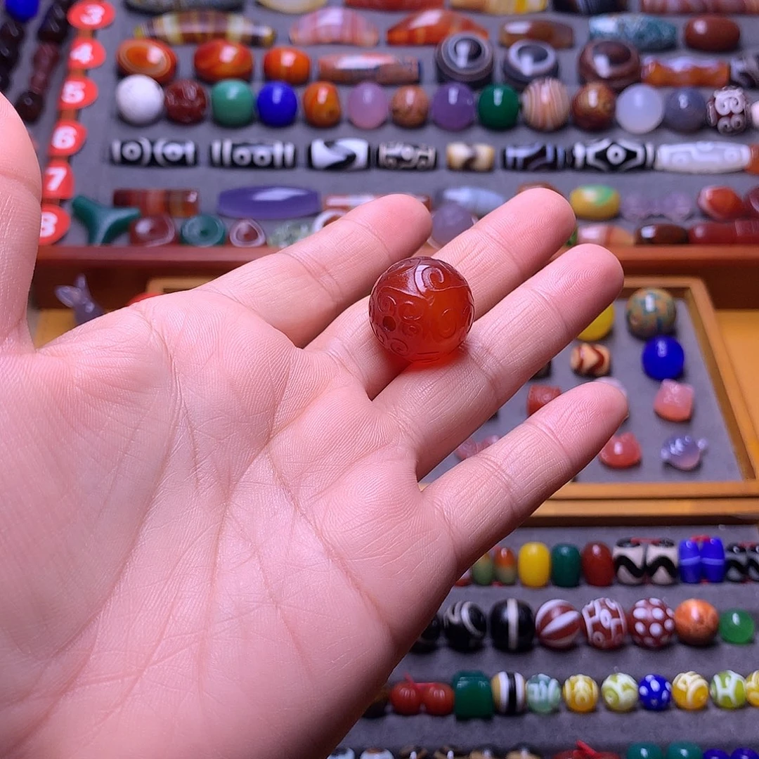 笑***）玛瑙/玉髓未镶嵌颈饰