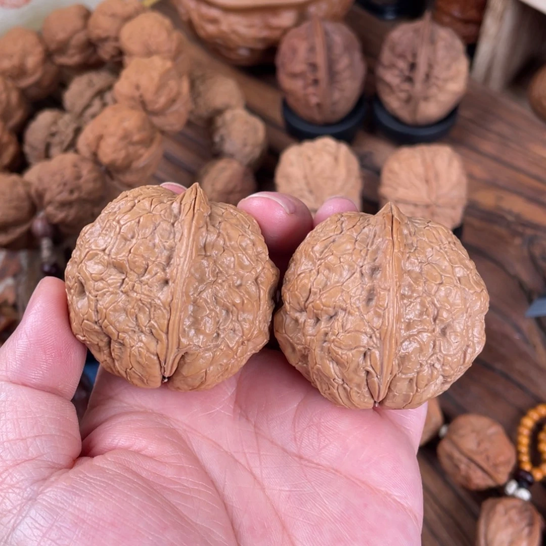 文玩核桃把件悟*金丝绣球44